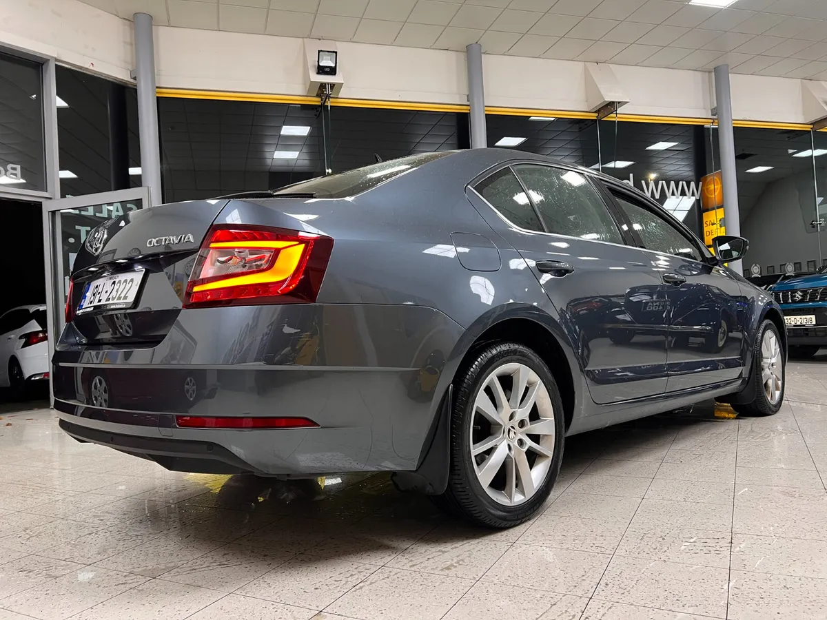 STYLE 1.6 TDI 115HP 4DR **Finance Arranged/Low Mil - Image 2