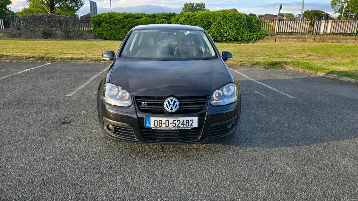Volkswagen Golf GT Sport 1.4 - Image 2