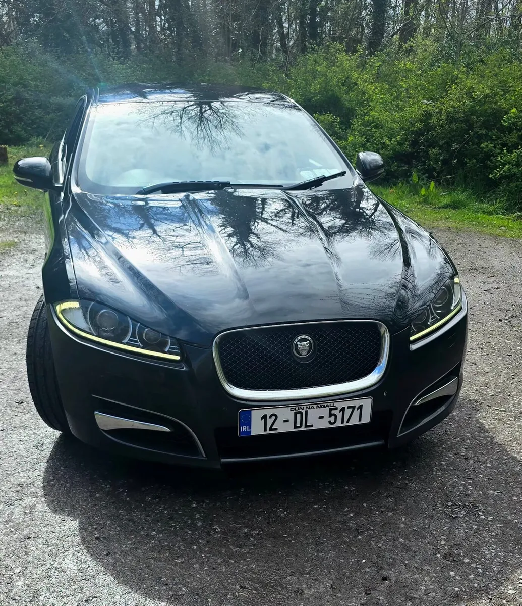 Jaguar XF Portfolio S 3.0 V6 - Image 3