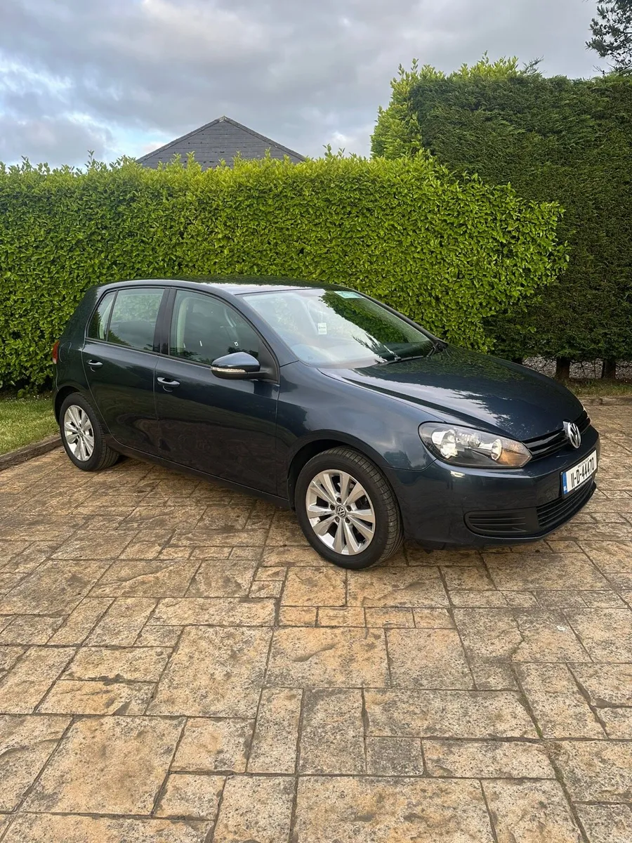 Volkswagen Golf - Image 1