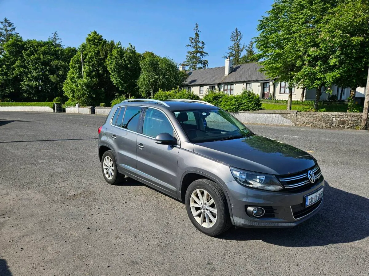 Car - Image 2