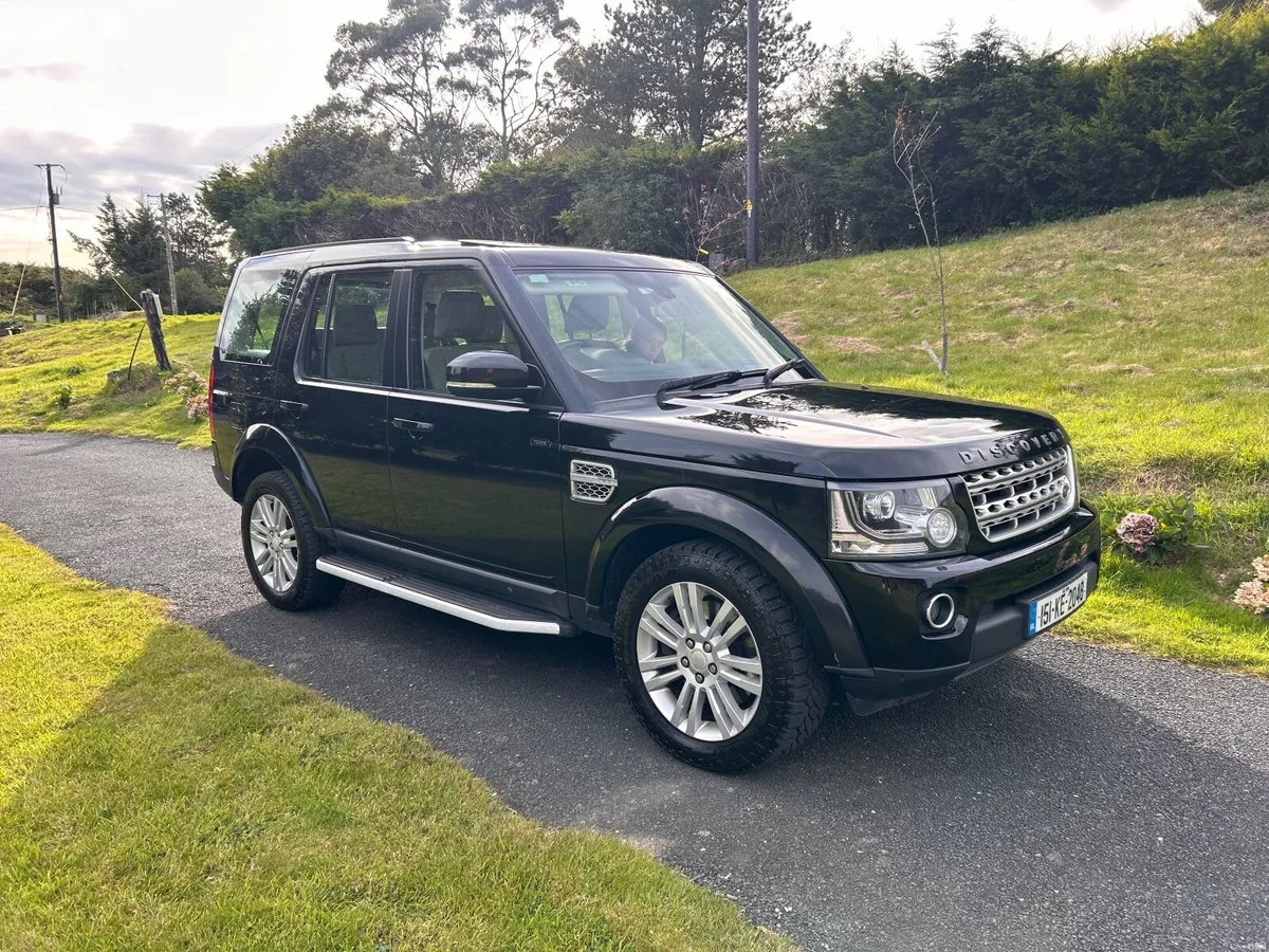 Land Rover Discovery 2015 - Image 1
