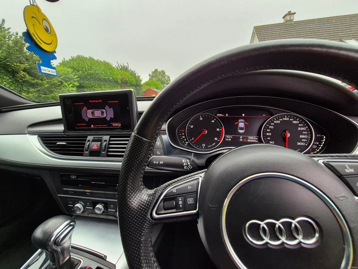 Audi A6 2012 - Image 2