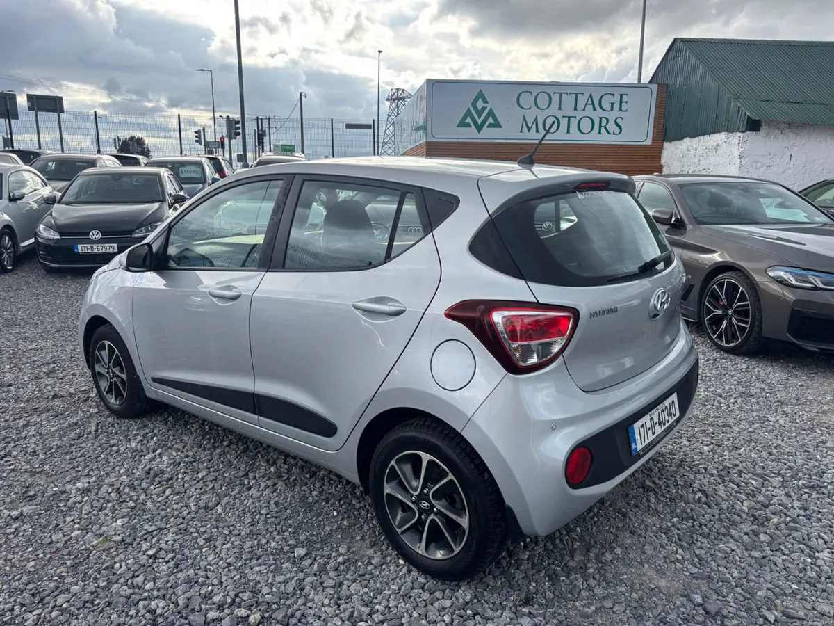 Hyundai i10 - Image 3