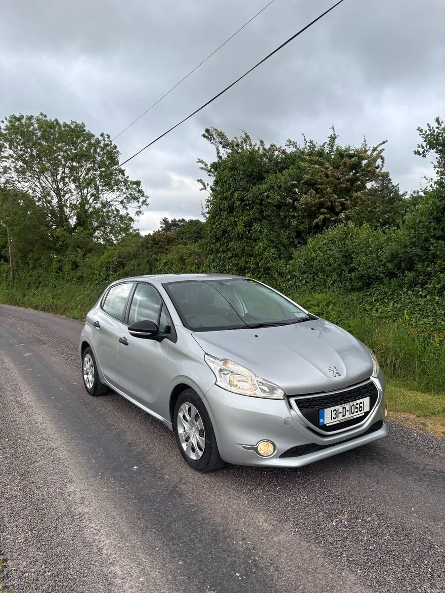 Peugeot 208 2013 low km and new nct - Image 1