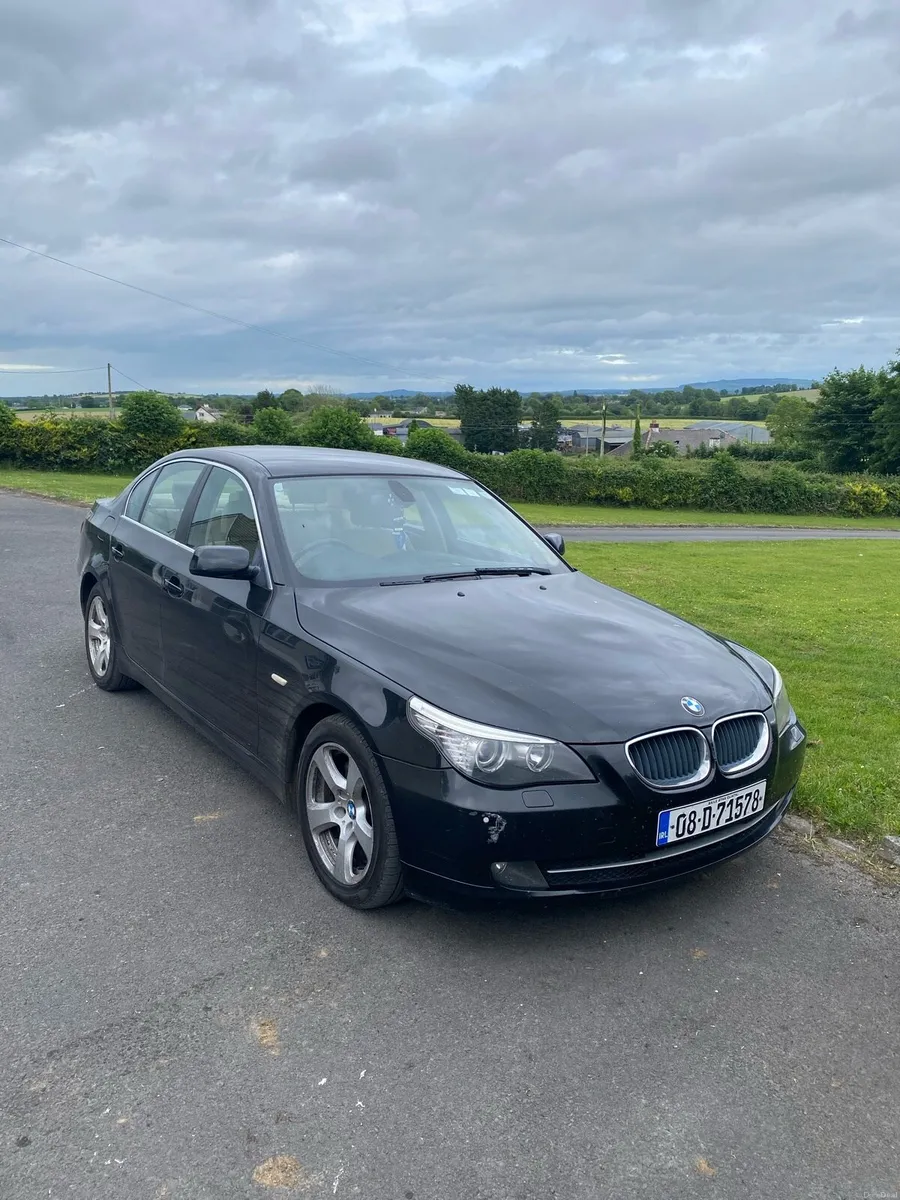 BMW 520D - Image 1