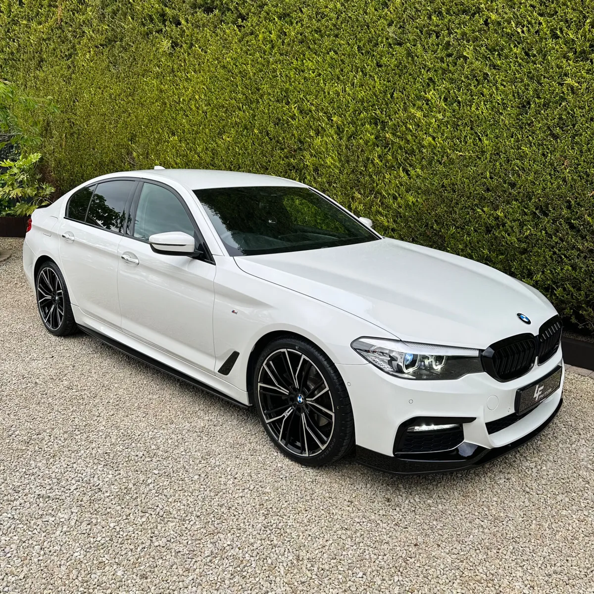 2018 BMW 520D M-SPORT - Image 1