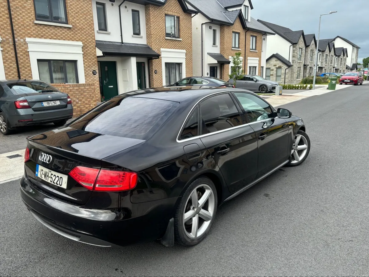 2012 Audi A4  factory s line model 2.0 TDI 143 bhp - Image 4