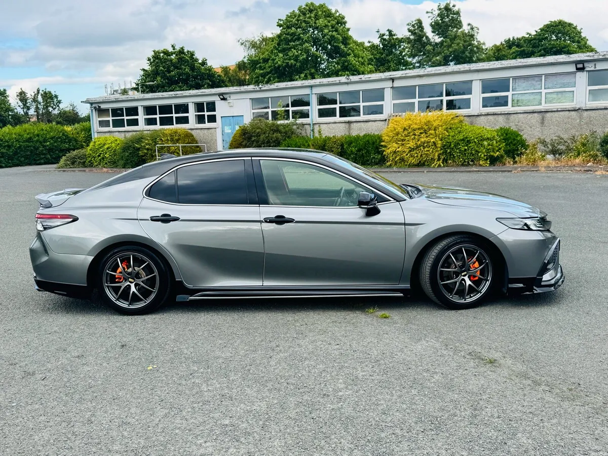 222 Toyota Camry World Sports Edition- Rare 36k km - Image 4