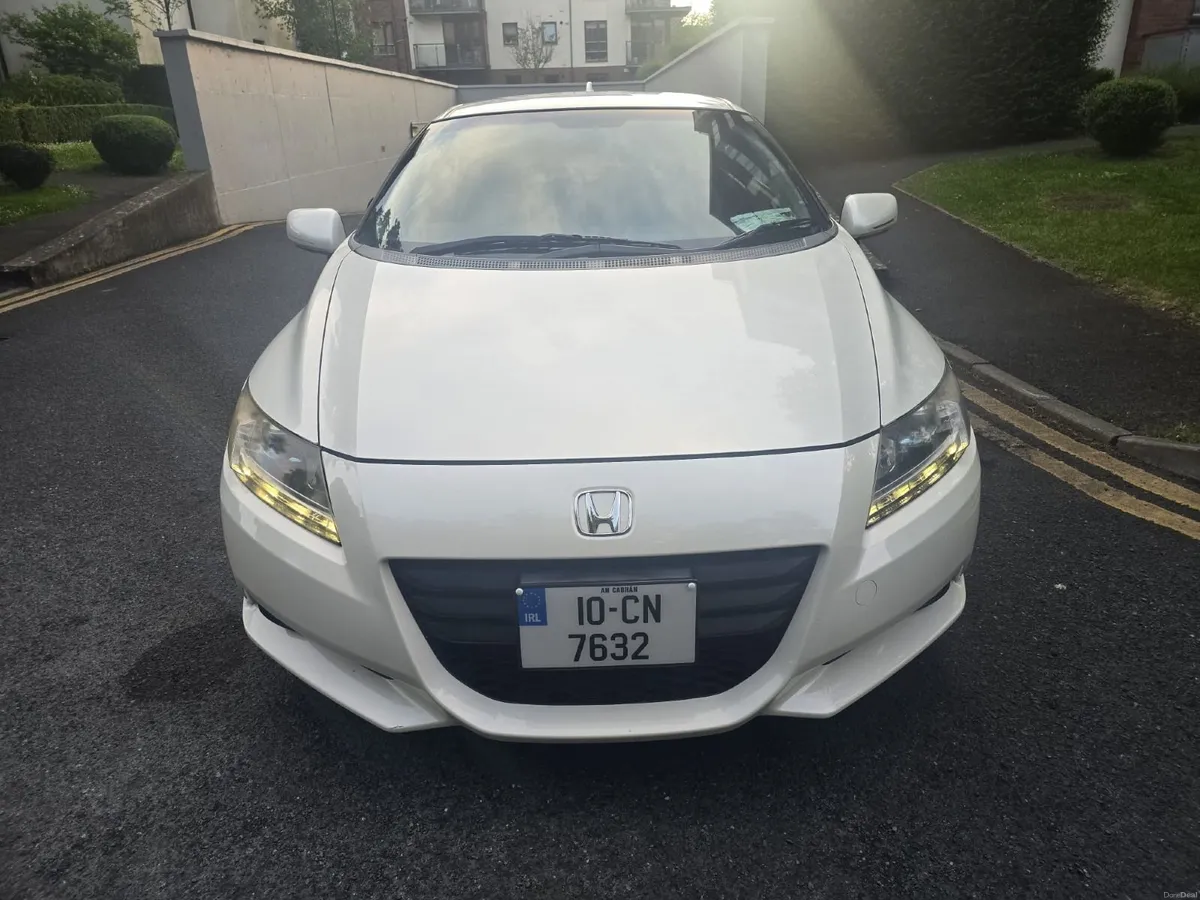 Honda CR-Z 2010 /Automatic /Hybrid / Super Clean - Image 1