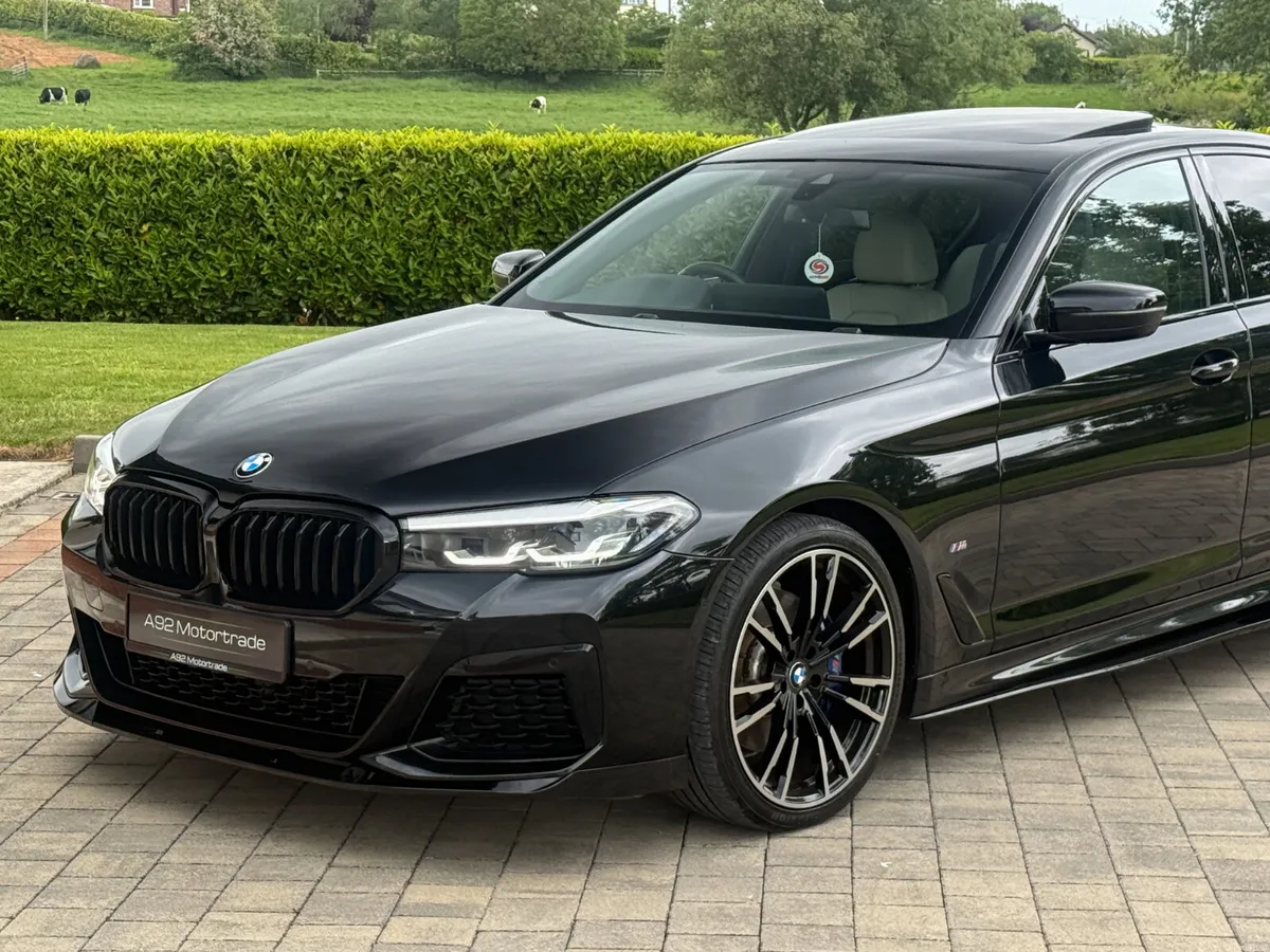 2022 BMW 520d M Sport Pro - Image 3