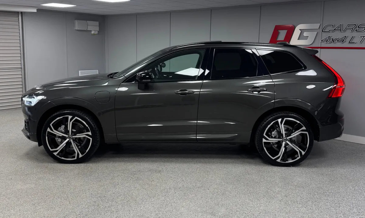 2021 Volvo XC60 2.0 T6 R Design Automatic - Image 4