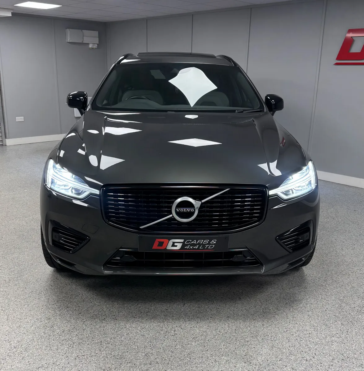 2021 Volvo XC60 2.0 T6 R Design Automatic - Image 2