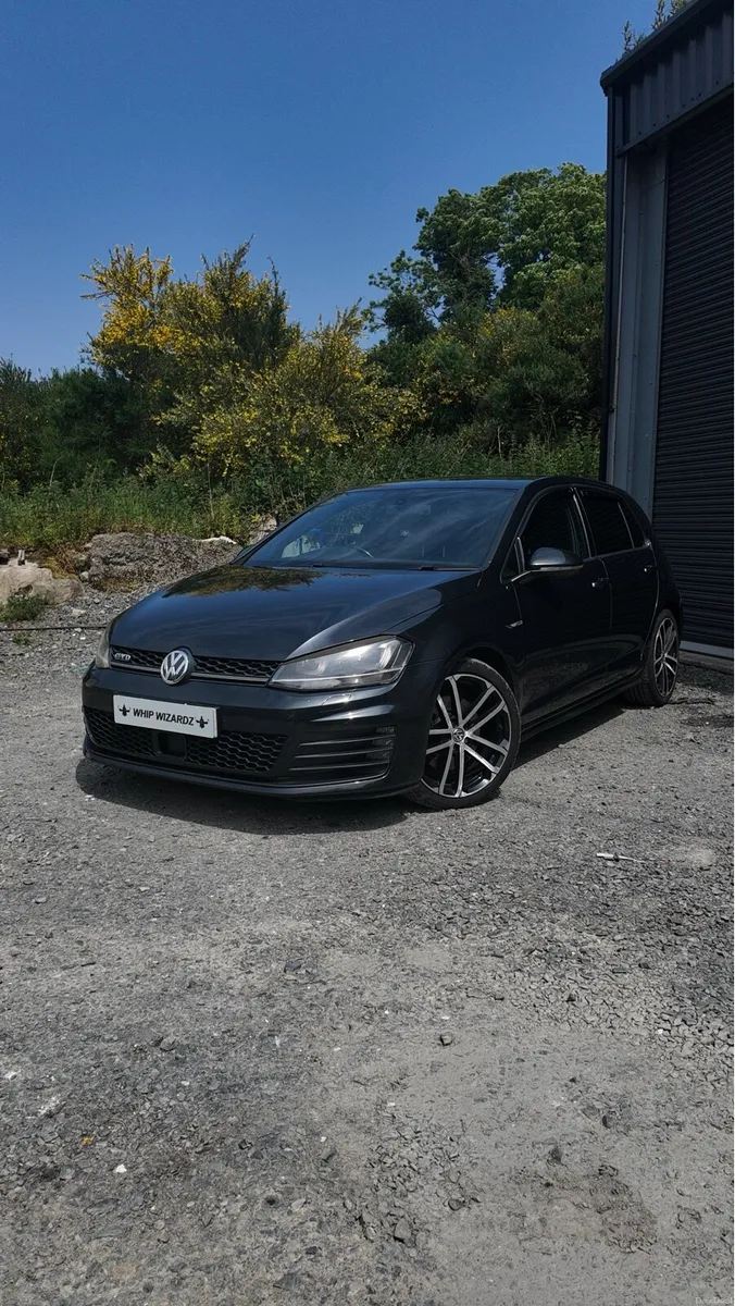 2014 Volkswagen GTD - Image 4