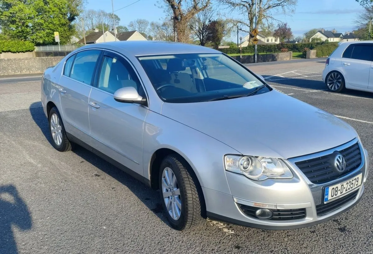 Volkswagen Passat 2008 - Image 4