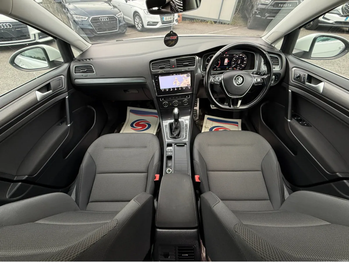 Volkswagen Golf SPECIAL OFFER ESTATE 2.0 TDI COMFO - Image 5