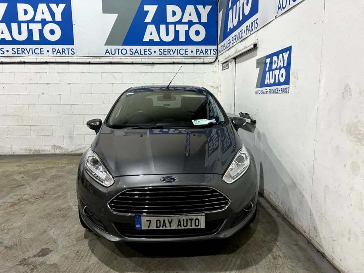 Ford Fiesta 1.0 TITANIUM ECOBOOST 1 100PS 5DR - Image 2