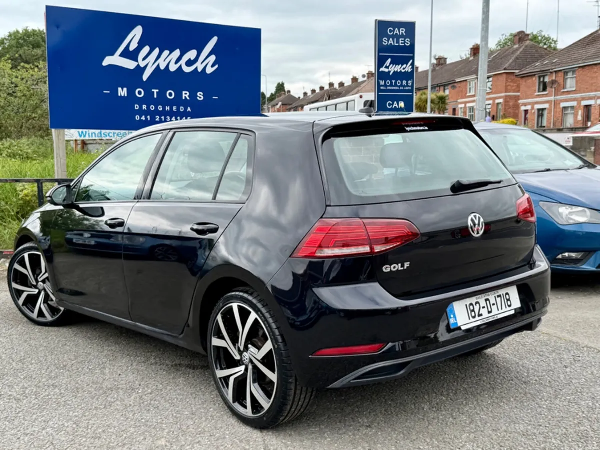Volkswagen Golf TRENDLINE 1.6 TDI MANUAL 5SPEED 90 - Image 4