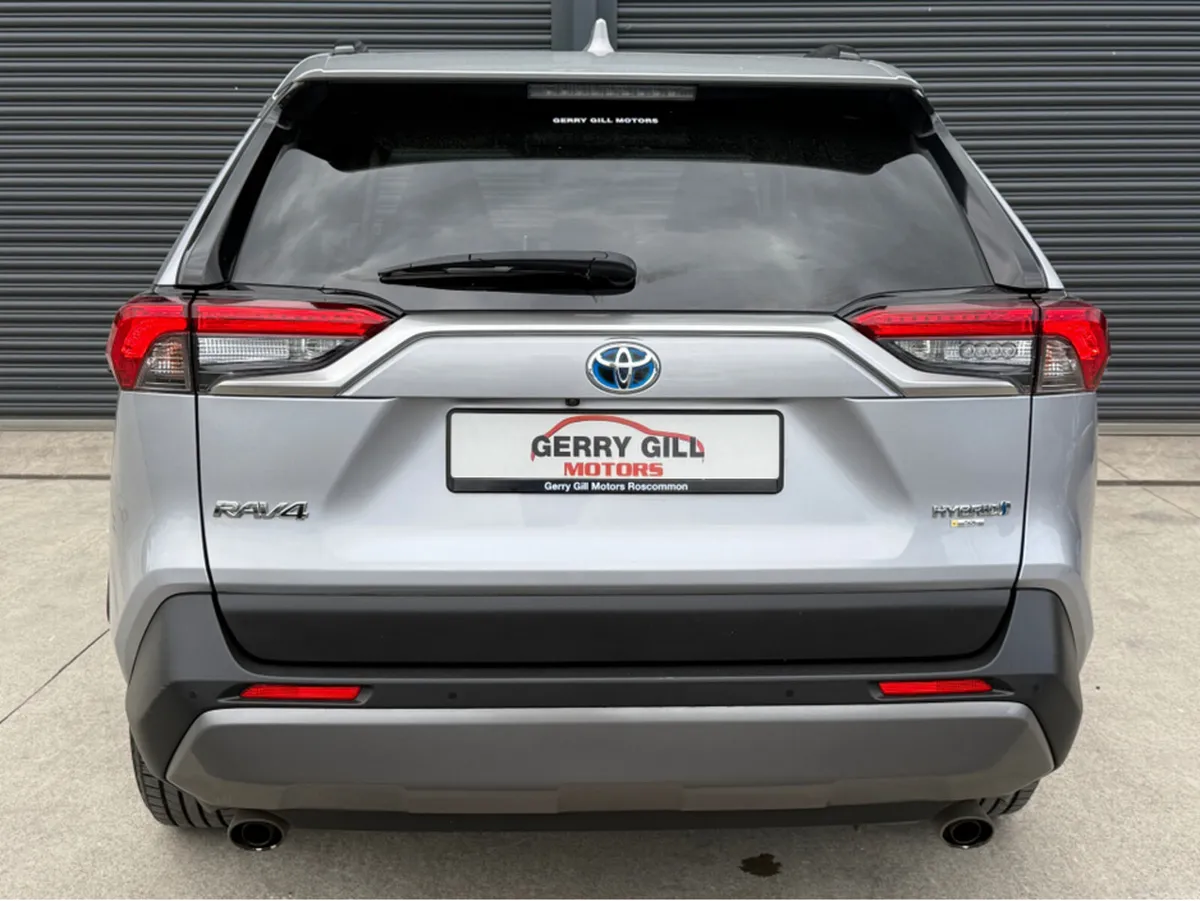 Toyota RAV4 RAV4 HYBRID SOL 2WD 4DR AUTO - Image 6
