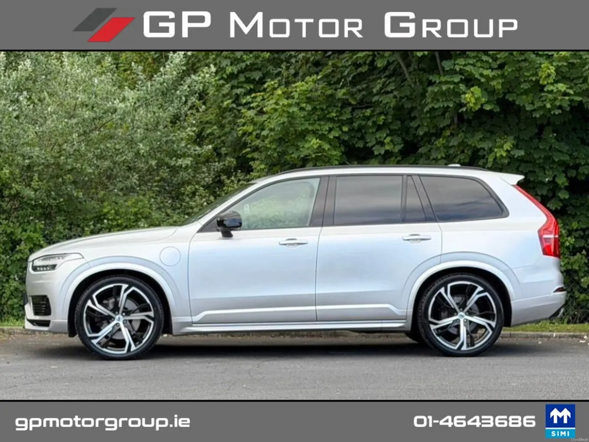 Volvo XC90 PRO T8 RECHARGE R-DESIGN AWD *1 YEAR WA - Image 4