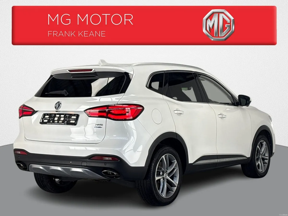 MG HS EXCLUSIVE PHEV AUTO***PANORAMIC ROOF**TOUCH - Image 4