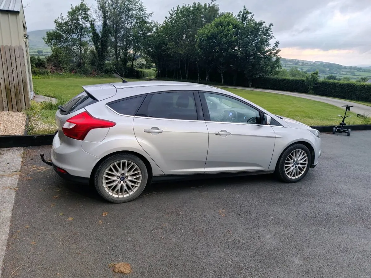 Ford Focus - Image 2