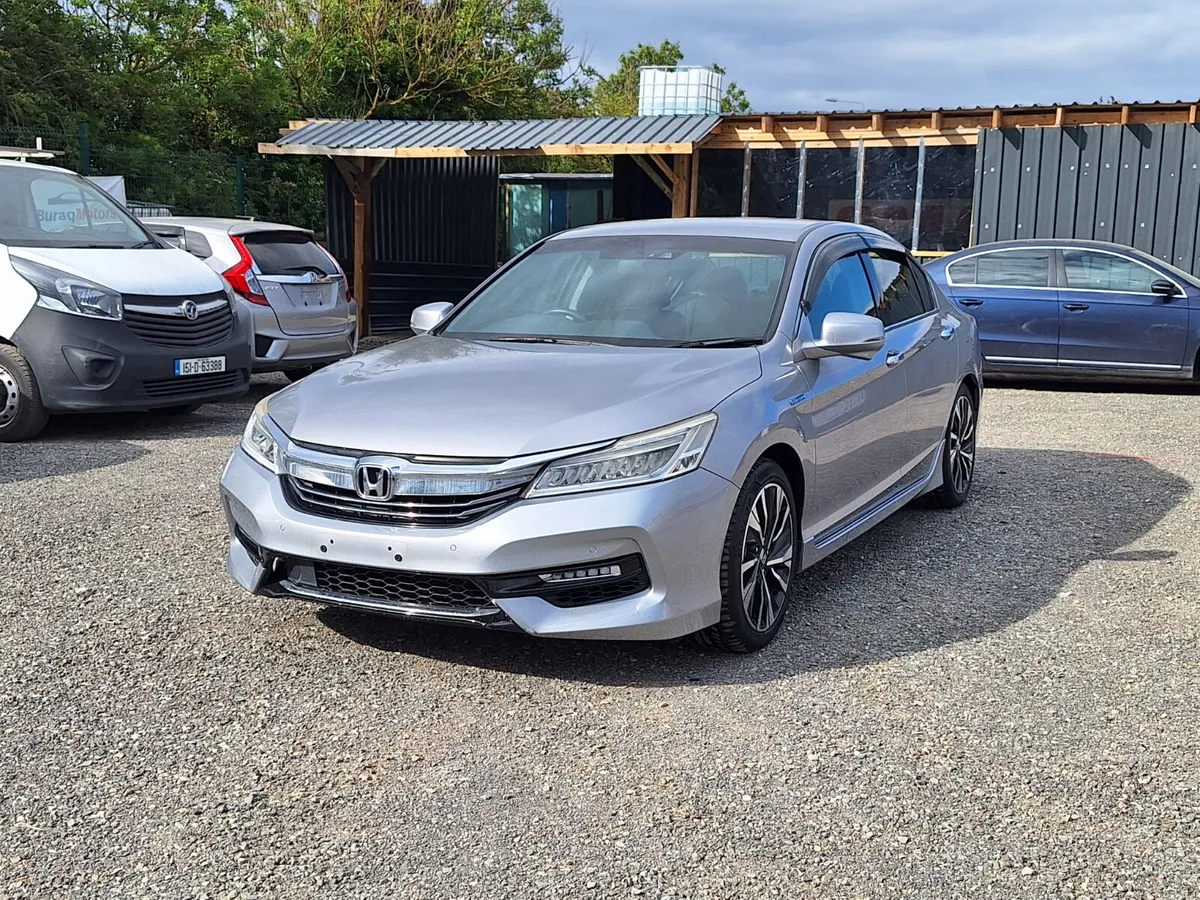 2018 Honda Accord Hybrid Auto | Executive edition - Image 1