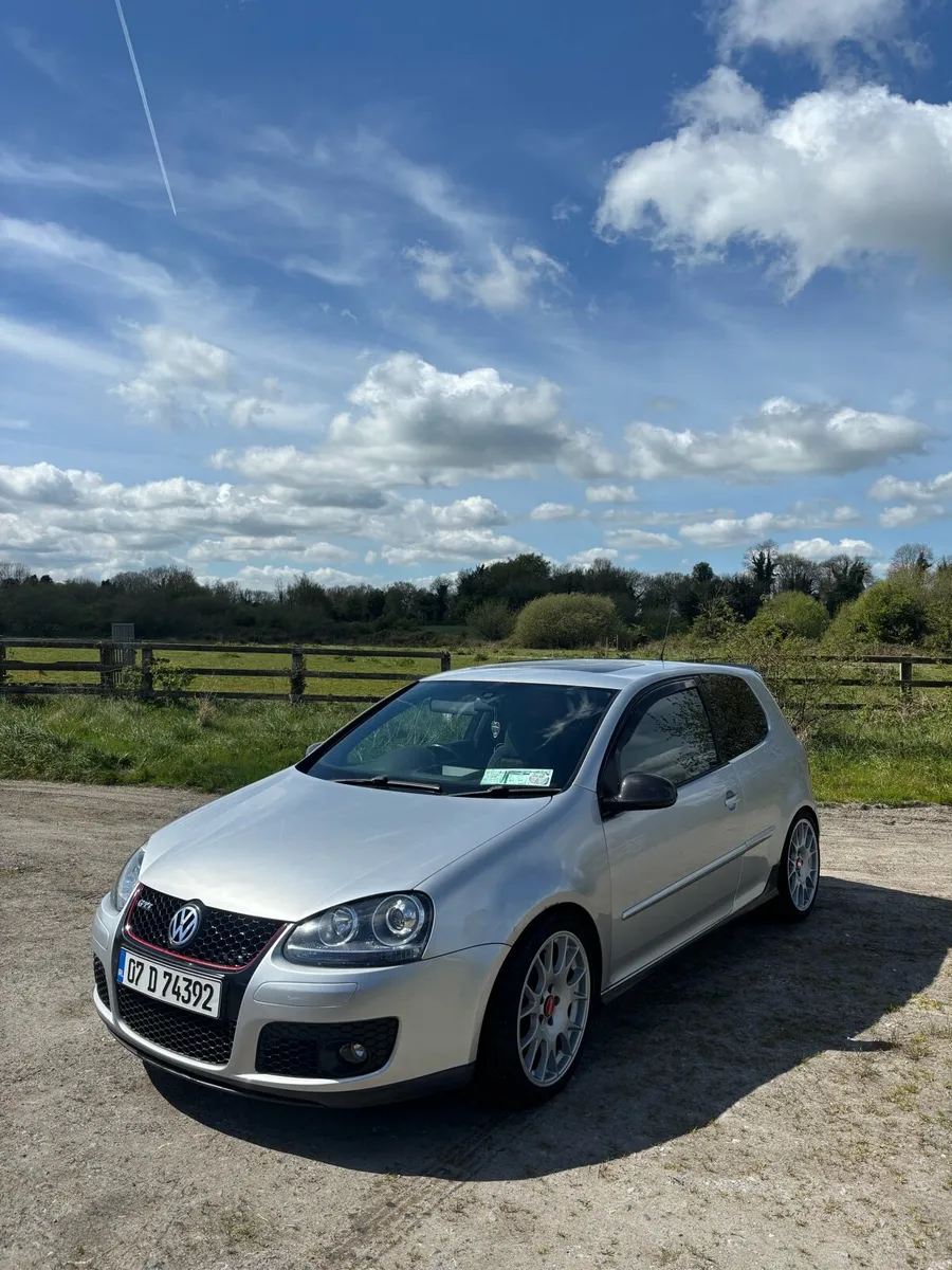 Volkswagen Golf GTI - Image 3