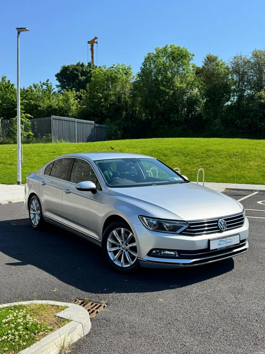 Volkswagen Passat 2015 - Image 1