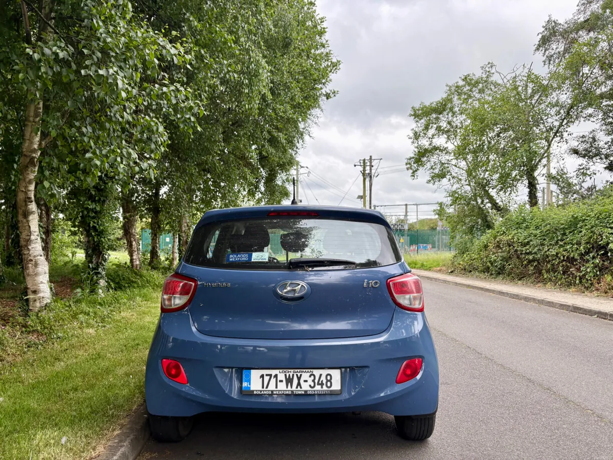 2017 Hyundai i10 1.0 nct immaculate finance avail - Image 4