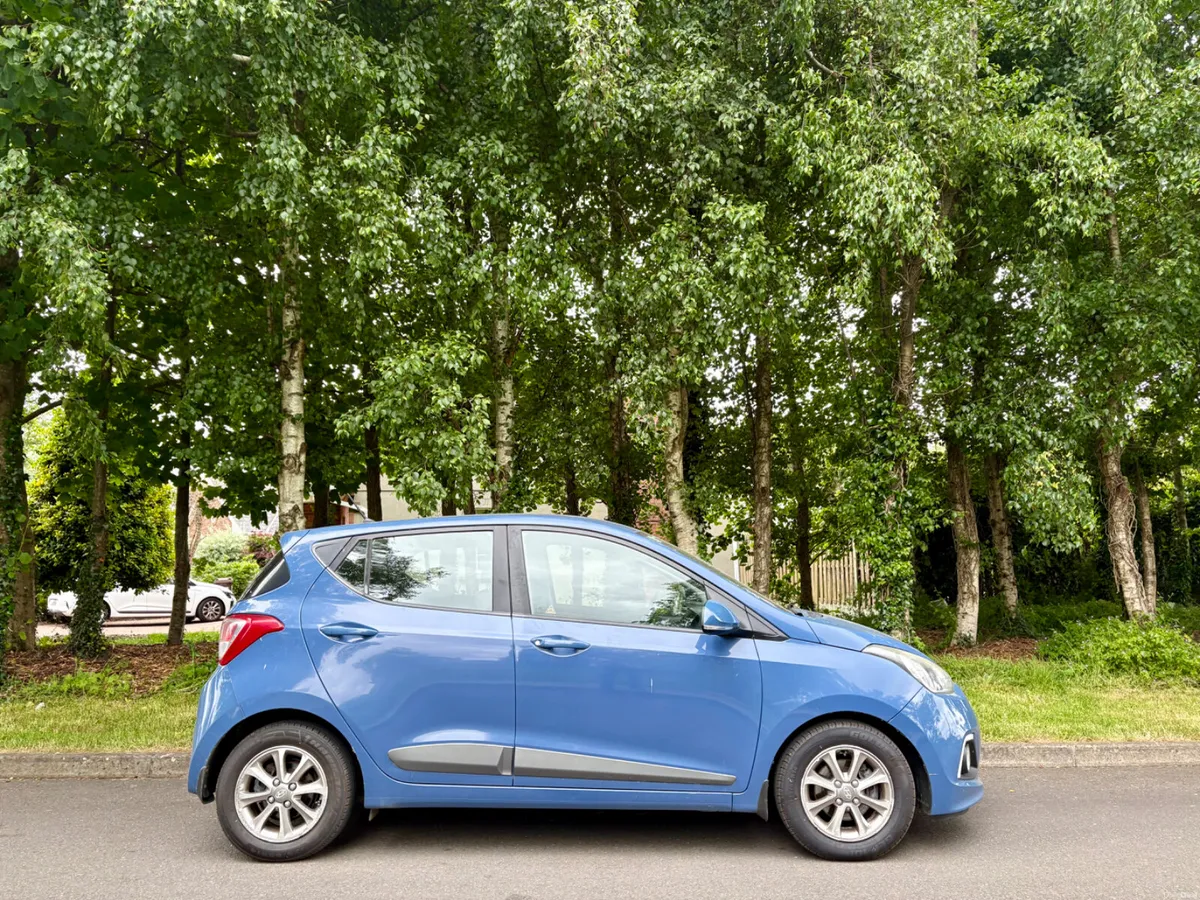 2017 Hyundai i10 1.0 nct immaculate finance avail - Image 2