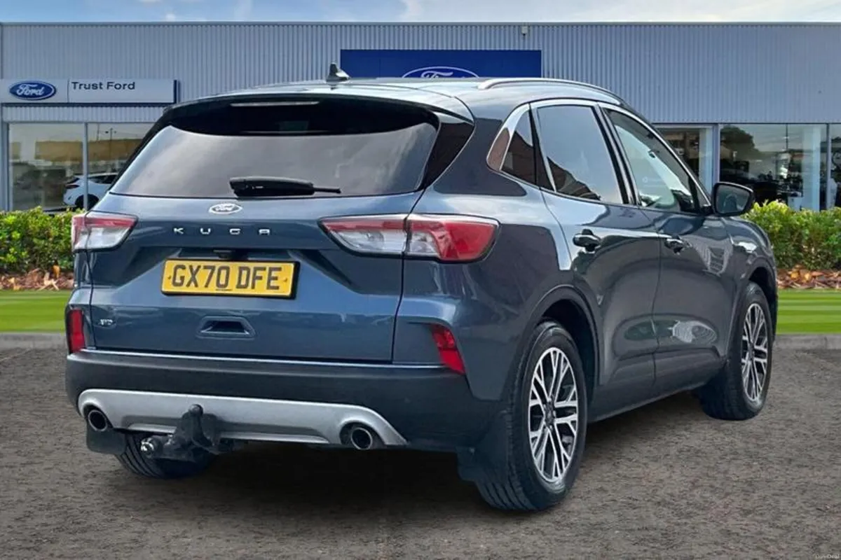 Ford Kuga 2.0 EcoBlue Titanium First Edition SUV 5 - Image 4