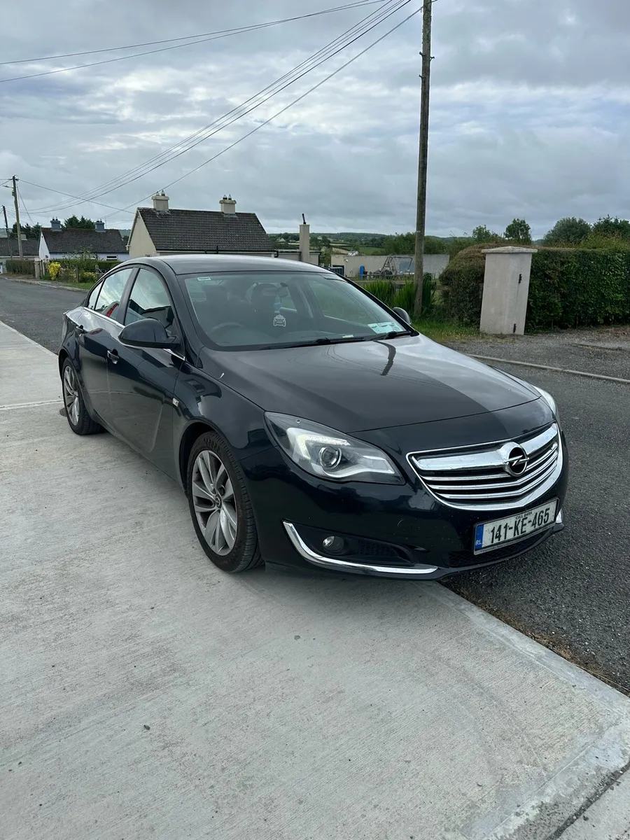 Opel Insignia 2550€ New nct and tax 5 monts - Image 1