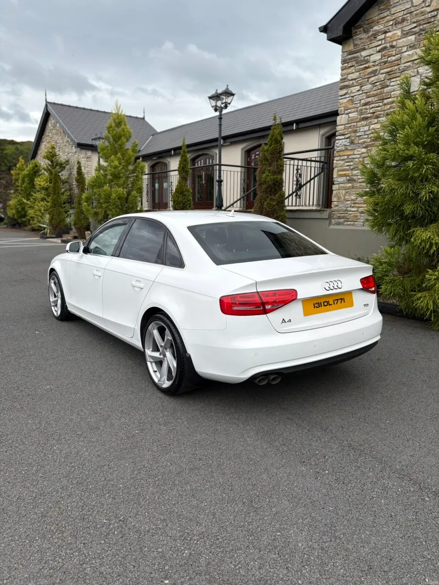 131 AUDI A4 2.0TDI TECHNIK - Image 2