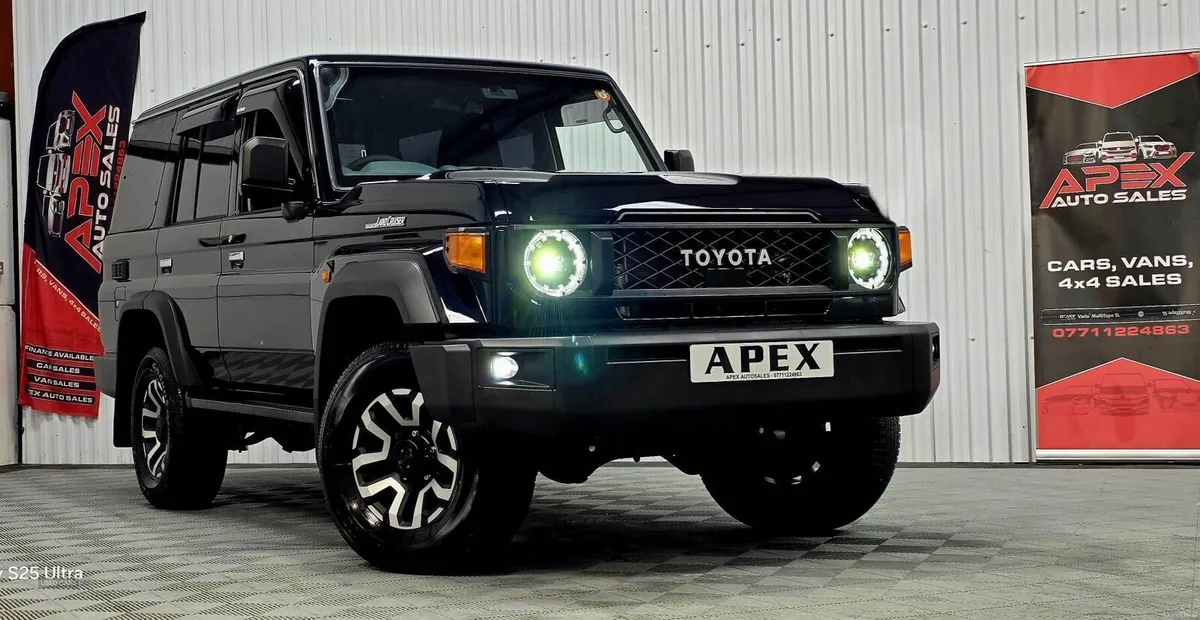 Toyota Land Cruiser VERY RARE LC 70 SERIES - Image 1