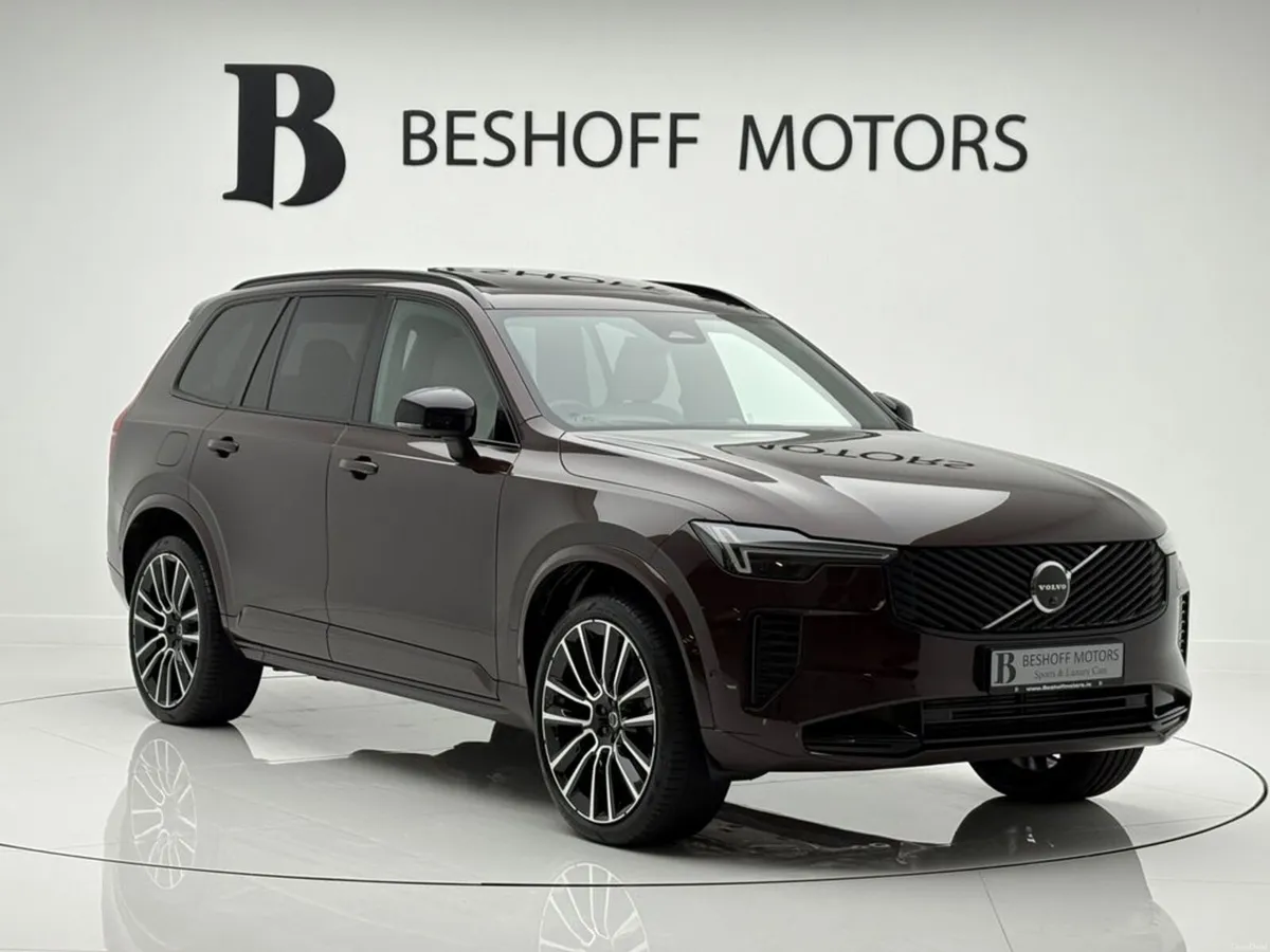 Volvo XC90 T8 ULTRA AWD=LIGHT INTERIOR//HUGE SPEC/ - Image 3