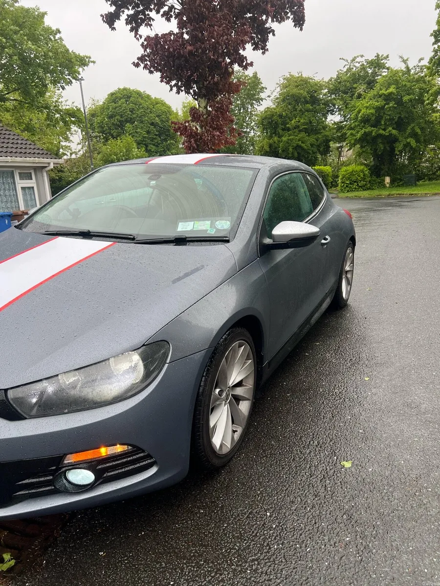 Car - Image 4