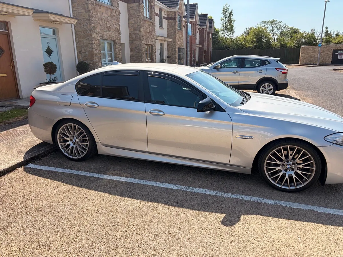 BMW 520D M-SPORT AUTOMATIC - Image 2