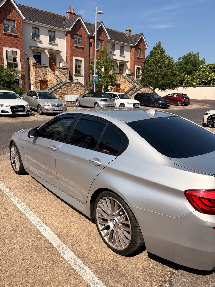 BMW 520D M-SPORT AUTOMATIC - Image 4
