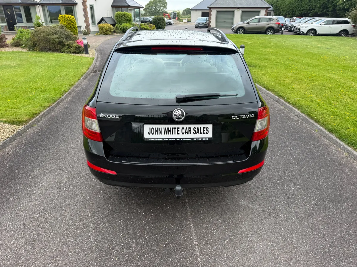 Skoda Octavia 2.0 150 Bhp Combi - Image 4