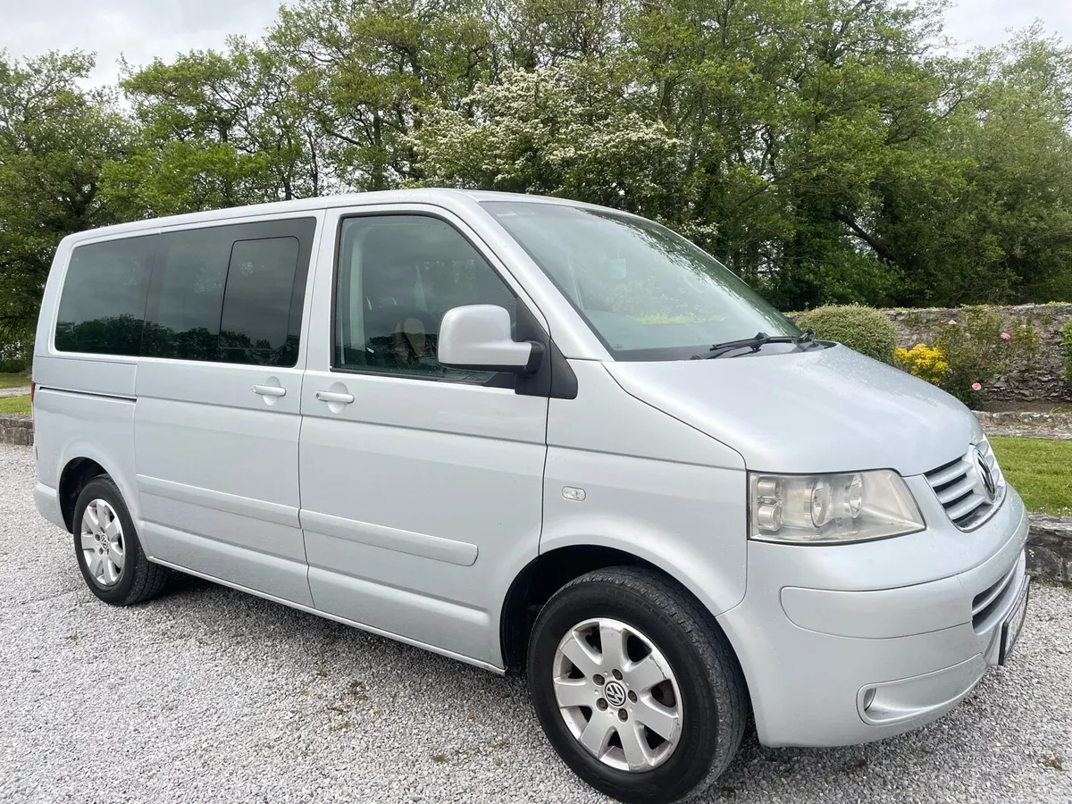 Volkswagen Caravelle - Image 1