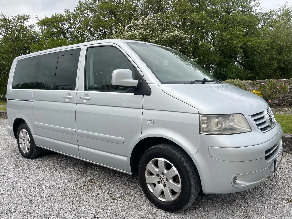 Volkswagen Caravelle - Image 4