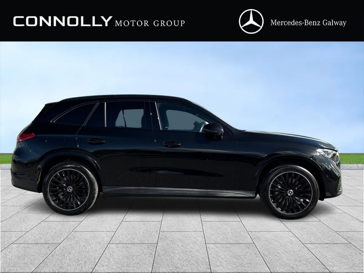 Mercedes-Benz GLC GLC300e - Image 4