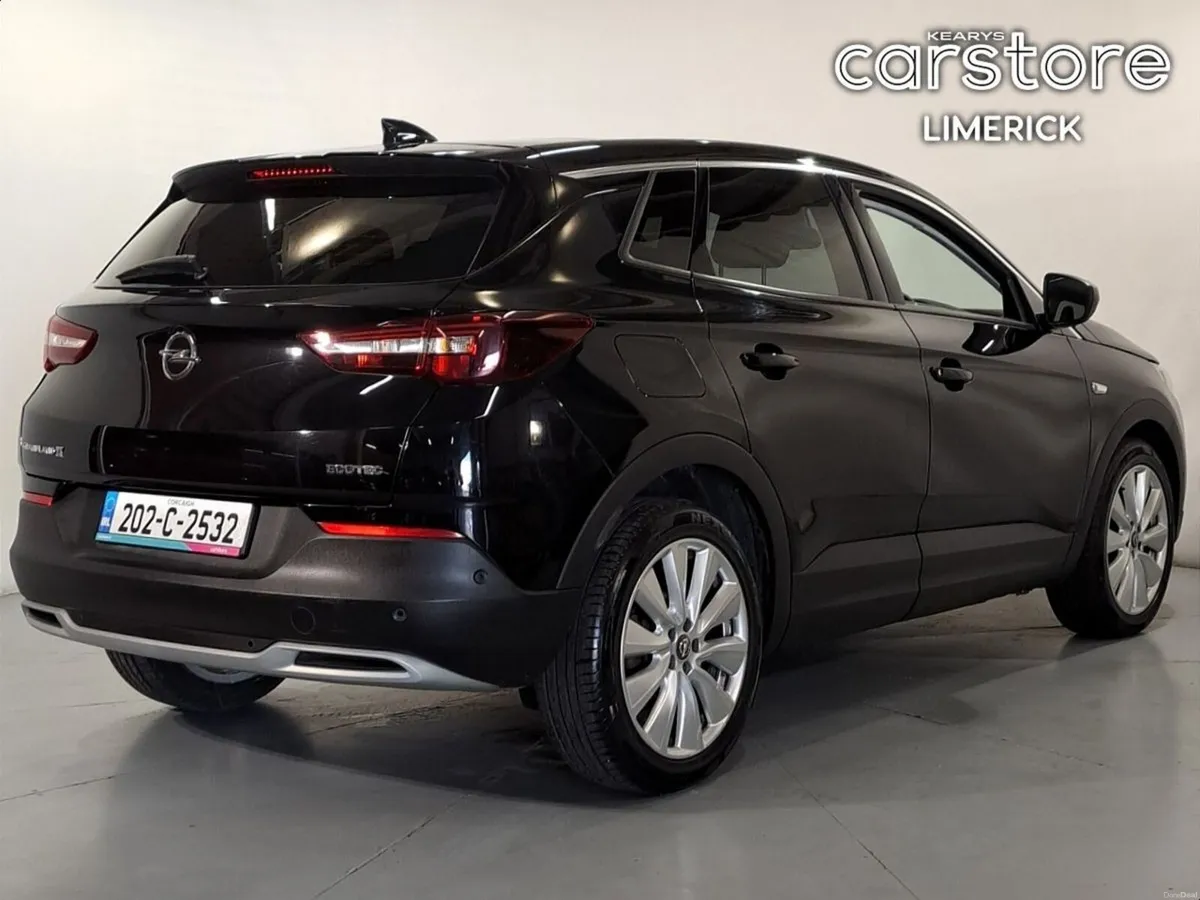 Opel Grandland X 1.2i 130PS 6 Speed Elite - Image 3