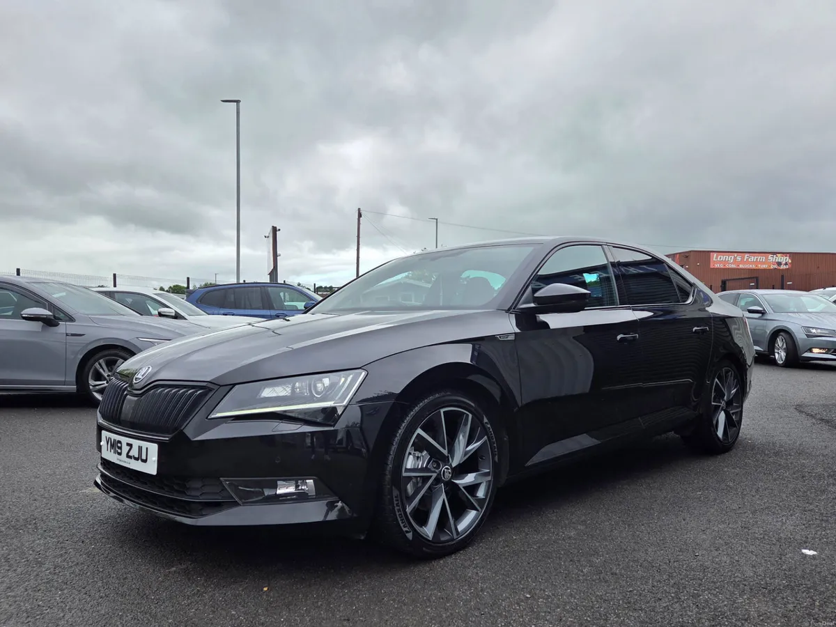 2019 Skoda Superb Sportline plus DSG - Image 4