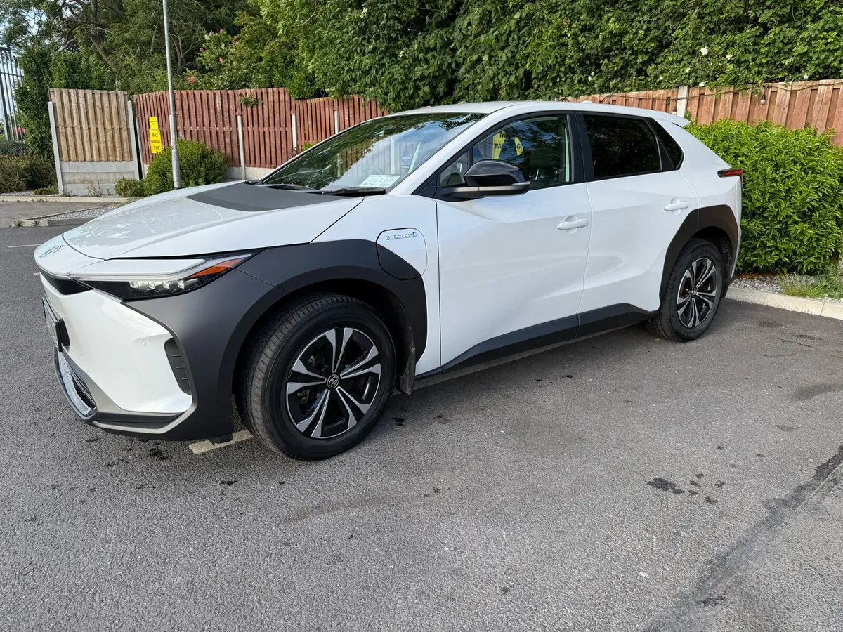 Toyota BZ4X - Image 2