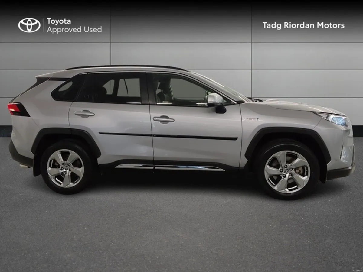 Toyota RAV4 HYBRID SOL - Image 3