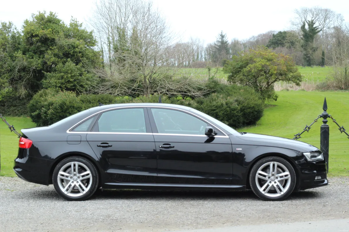 Audi A4 2015 - Image 4