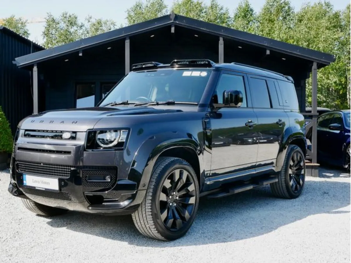 Land Rover Defender P400E X-DYNAMIC HSE, FULL URBA - Image 3