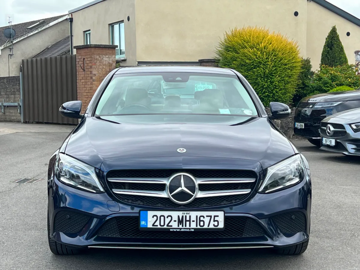 Mercedes-Benz C-Class C220D SPORT AUTO *LOW KMS* - Image 2